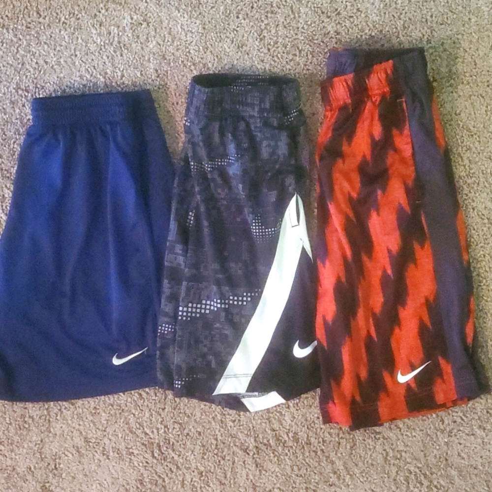 Boy's Nike Dri Fit shorts size 8